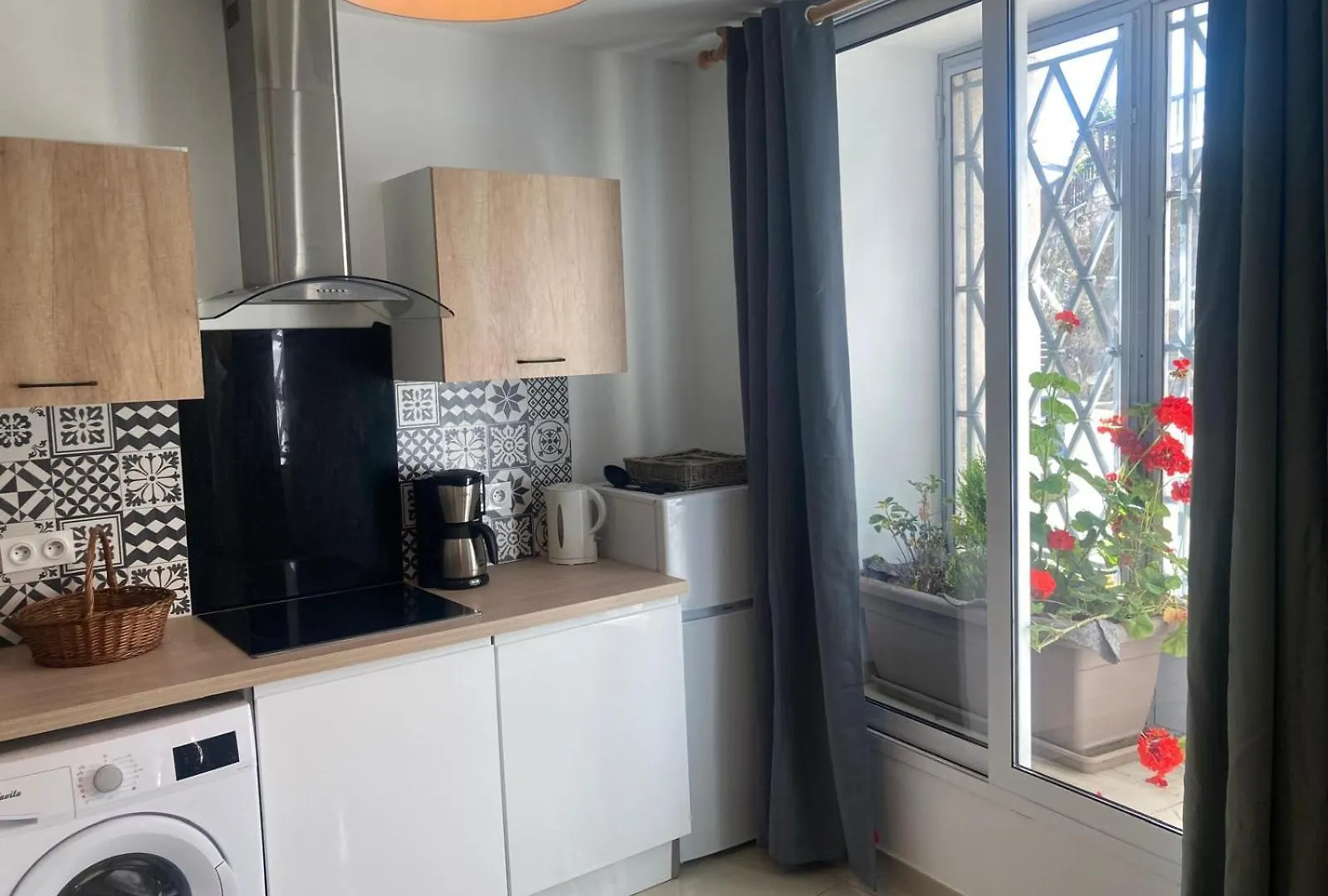 Studio Rdc 35M2 Plein Centre Foix 0*,  France
